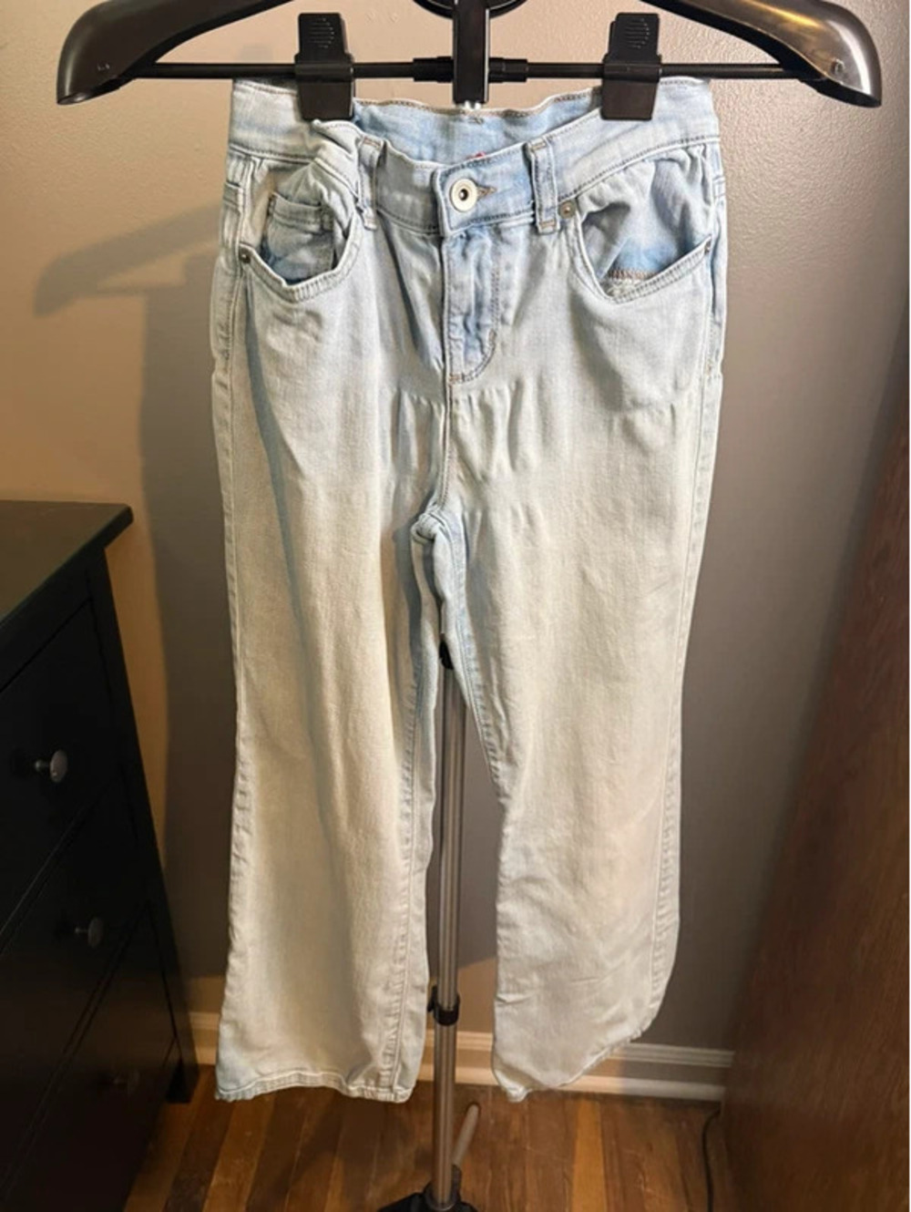 Girls Size 10 Light Wash Straight Leg/Baggy Jeans